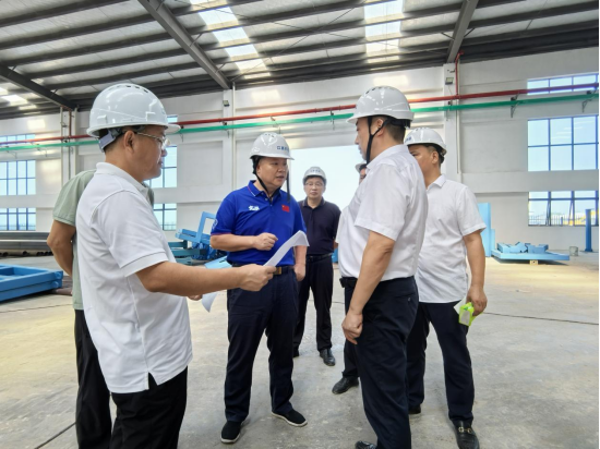 龍小東一線調度，推動重點項目建設提檔增速